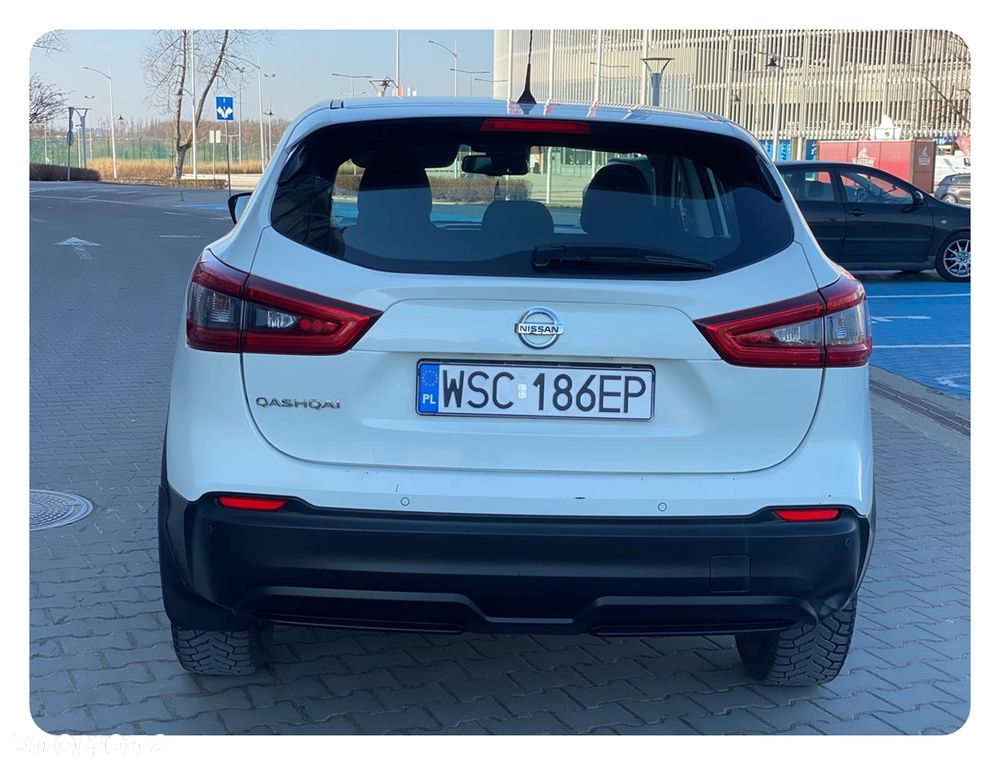 Nissan Qashqai - 10