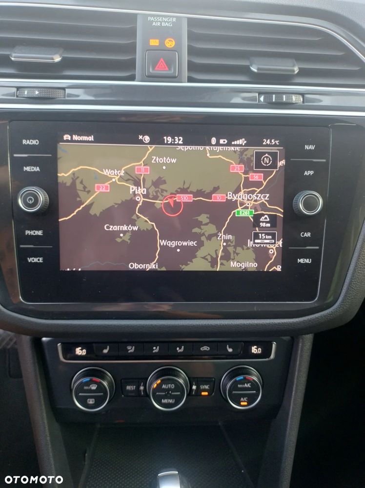 Volkswagen Tiguan 2.0 TDI SCR DSG R-Line - 33