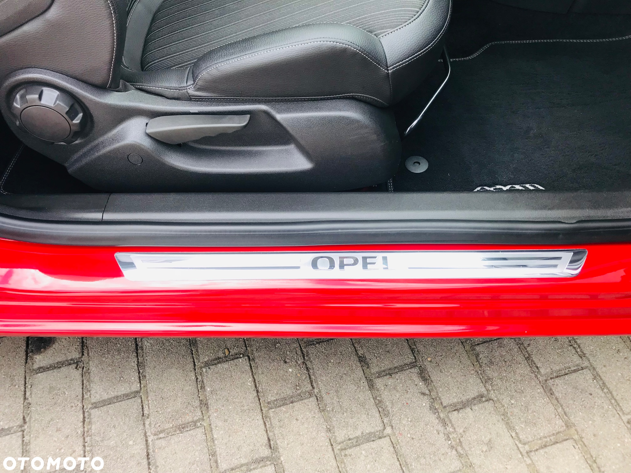 Opel Adam 1.4 Black Jack - 25