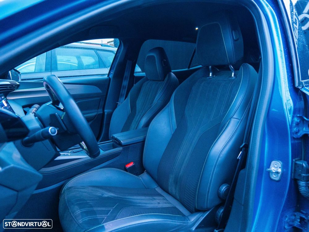 Peugeot 408 1.2 PureTech GT EAT8 - 28