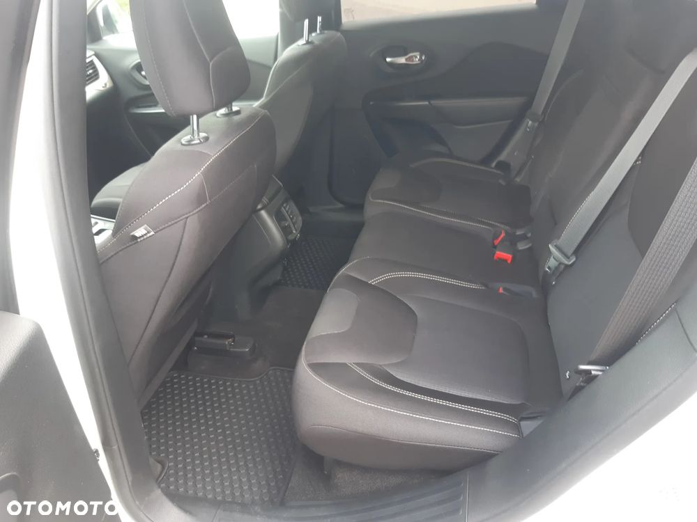 Jeep Cherokee 2.0 Multijet Longitude - 12
