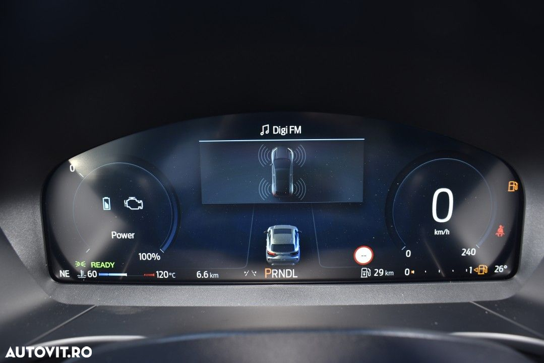 Ford Kuga - 21
