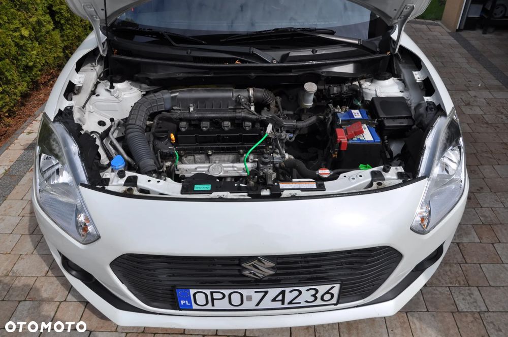 Suzuki Swift 1.2 Dualjet Allgrip Comfort - 16