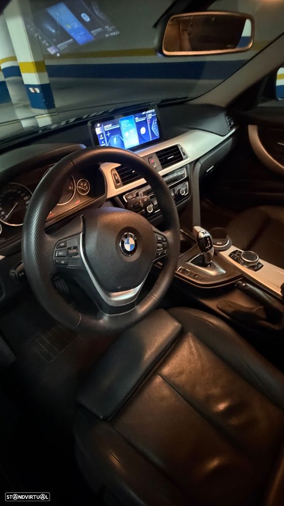 BMW 320 d Line Luxury Purity Auto - 7