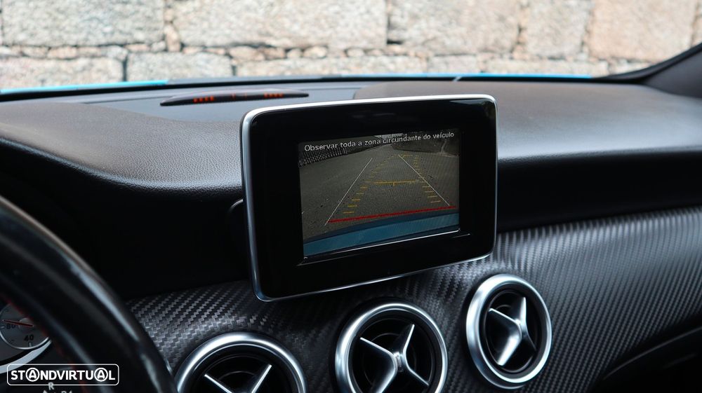 Mercedes-Benz A 160 d AMG Line Aut. - 31