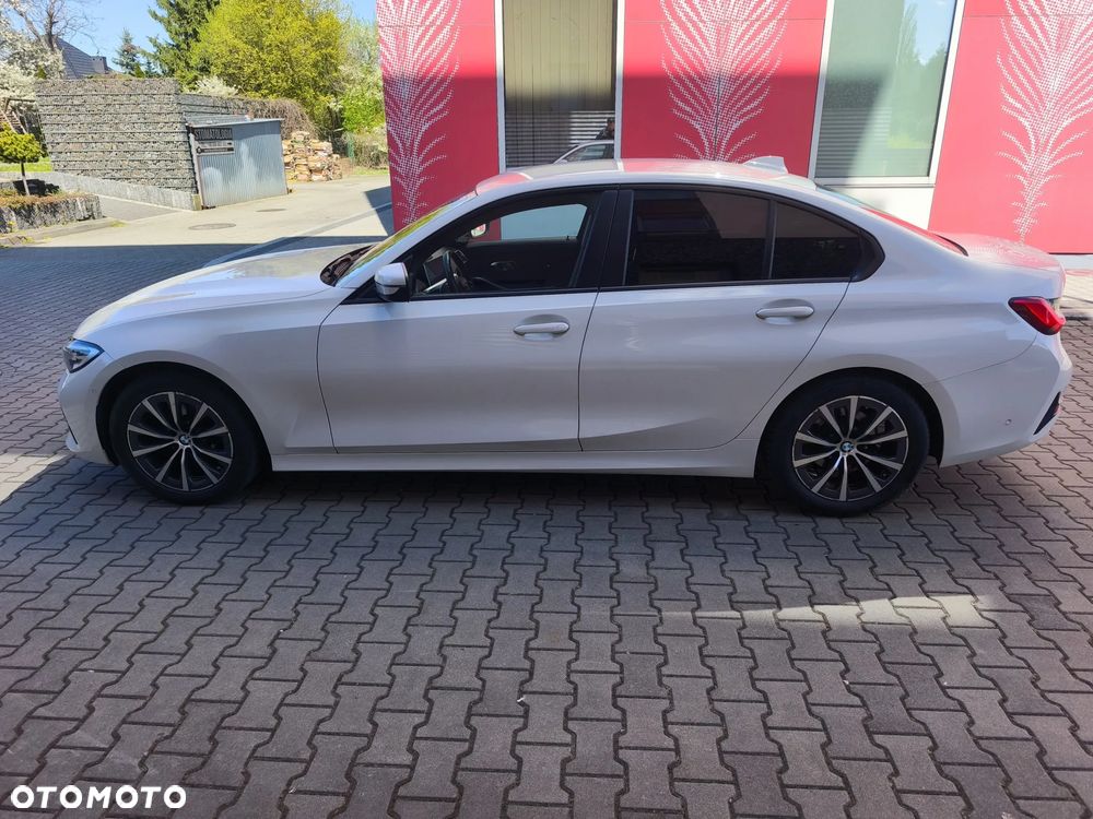 BMW Seria 3 318i Advantage - 2