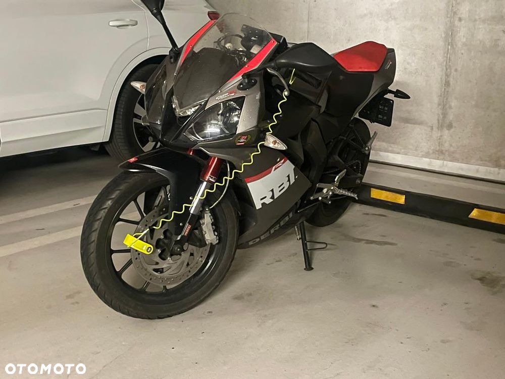 Derbi GPR - 6