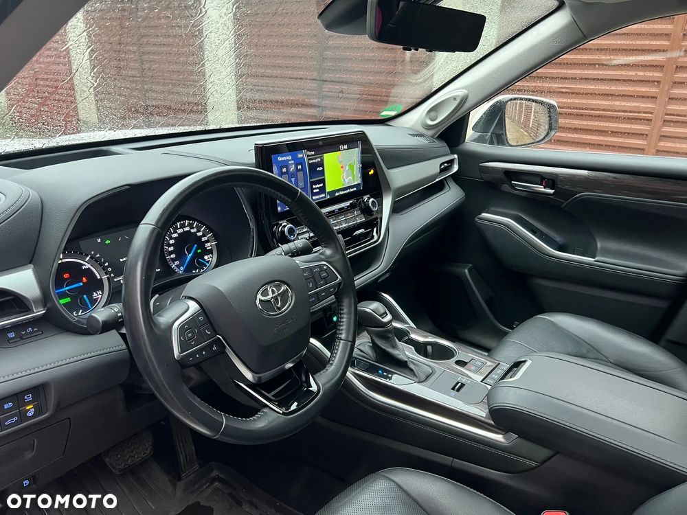 Toyota Highlander 2.5 Hybrid Executive - 10