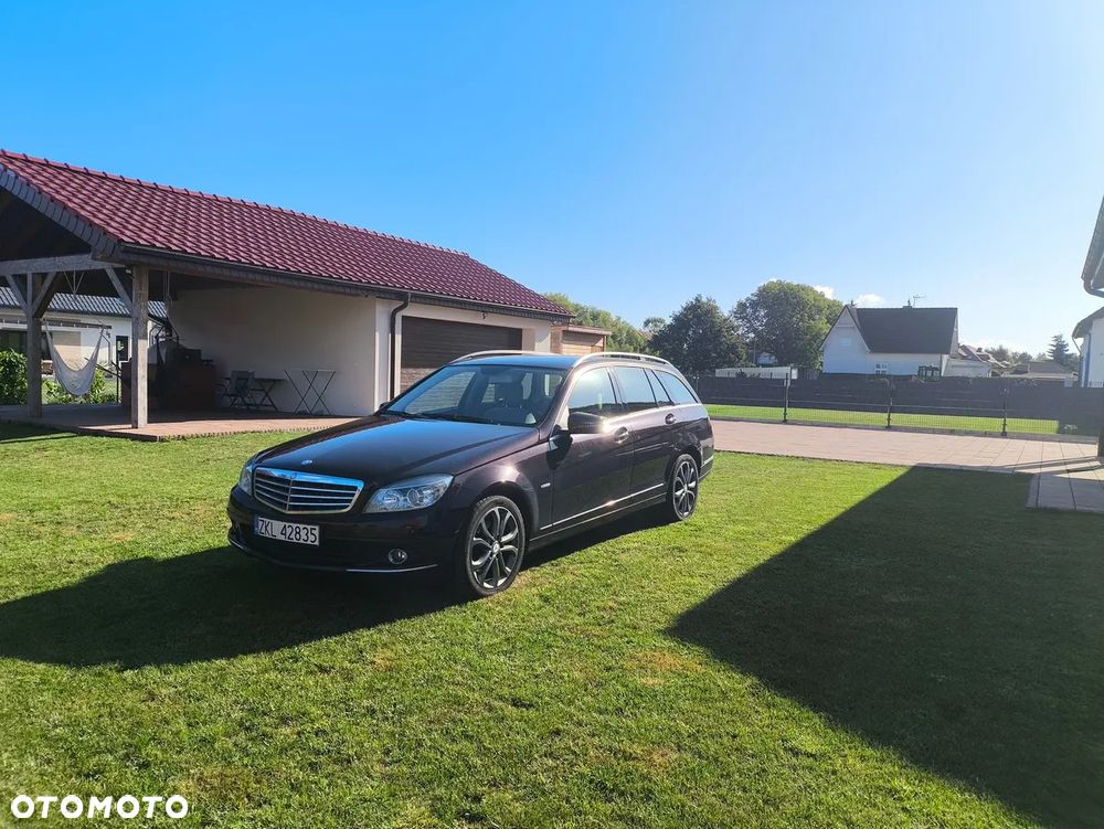 Mercedes-Benz Klasa C 220 CDI BlueEff Elegance - 4
