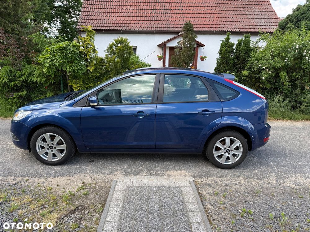 Ford Focus 1.6 16V Style+ - 2