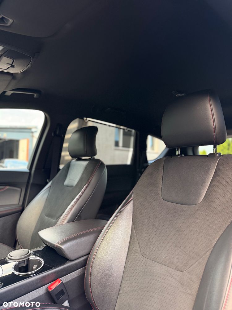 Ford S-Max 2.0 EcoBlue ST-Line - 29