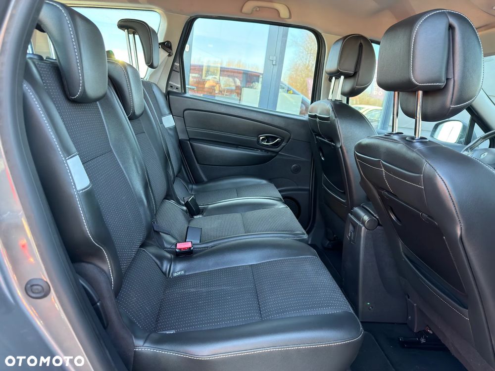 Renault Grand Scenic Gr 1.6 dCi Energy Bose - 26