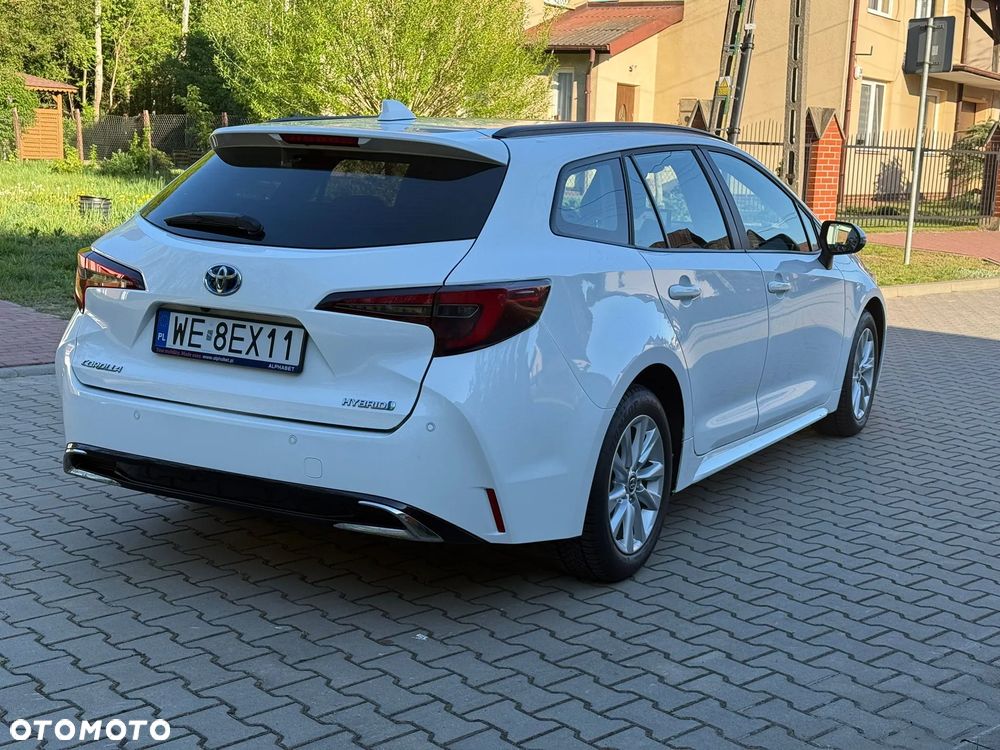 Toyota Corolla 1.8 Hybrid Comfort - 5
