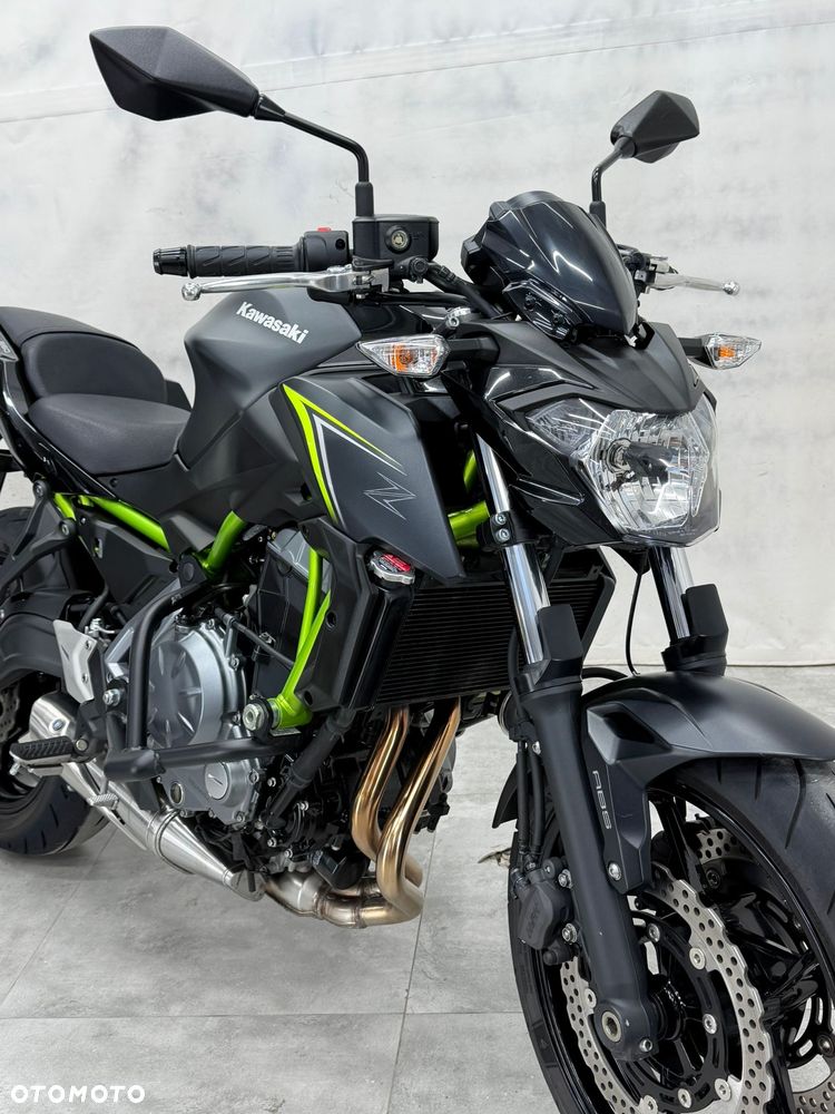 Kawasaki Z 650 - 15