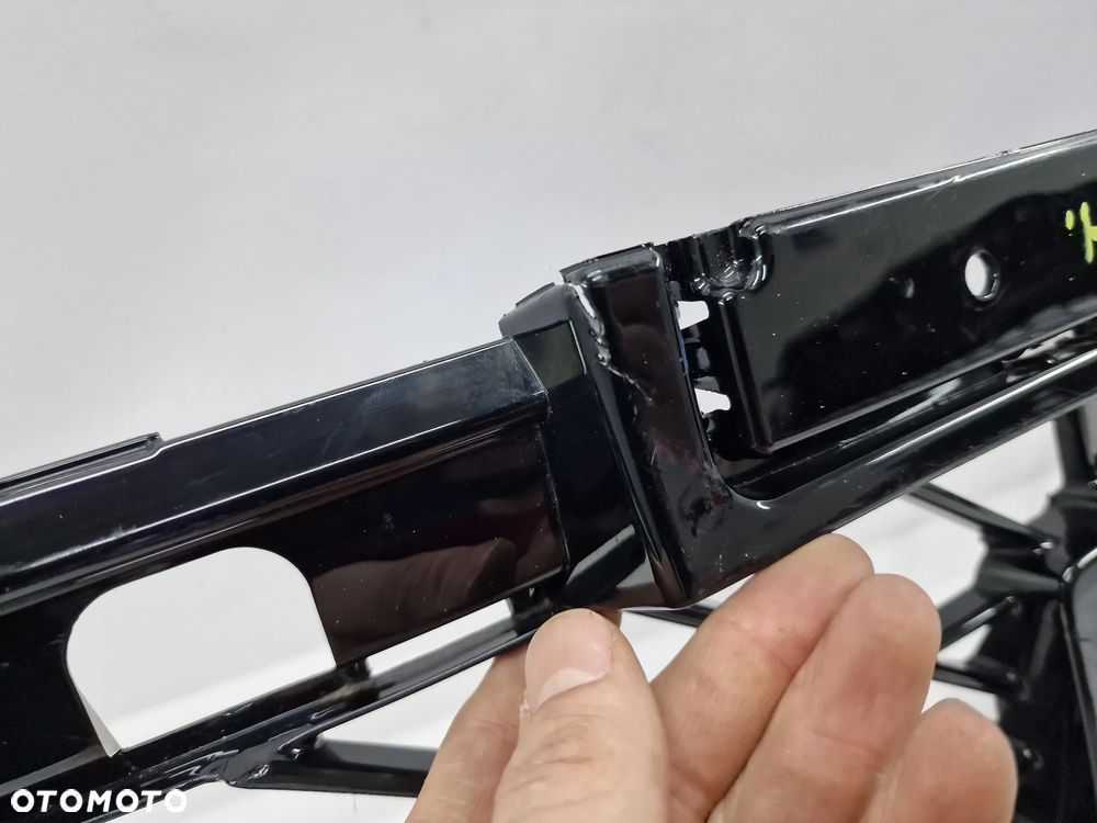 CUPRA FORMENTOR 5FF 19- KRATKA ŚRODKOWA ZDERZAKA PRZEDNIEGO PRZÓD , NR 5FF853667A , NR AUKCJI KR314 - 18