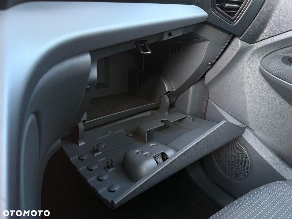 Ford C-MAX 1.6 TDCi Start-Stop-System Titanium - 25