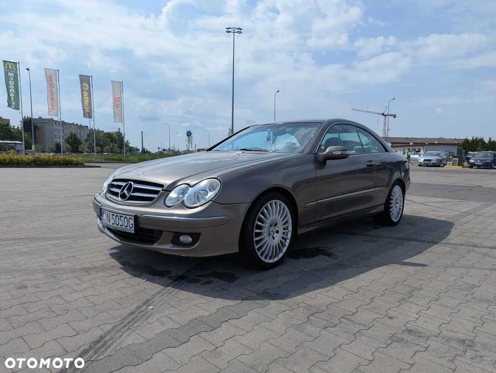 Mercedes-Benz CLK - 7