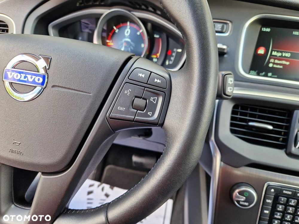 Volvo V40 D2 Geartronic Momentum - 31