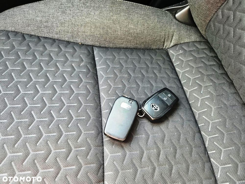Toyota Yaris Cross Hybrid 1.5 Active - 18