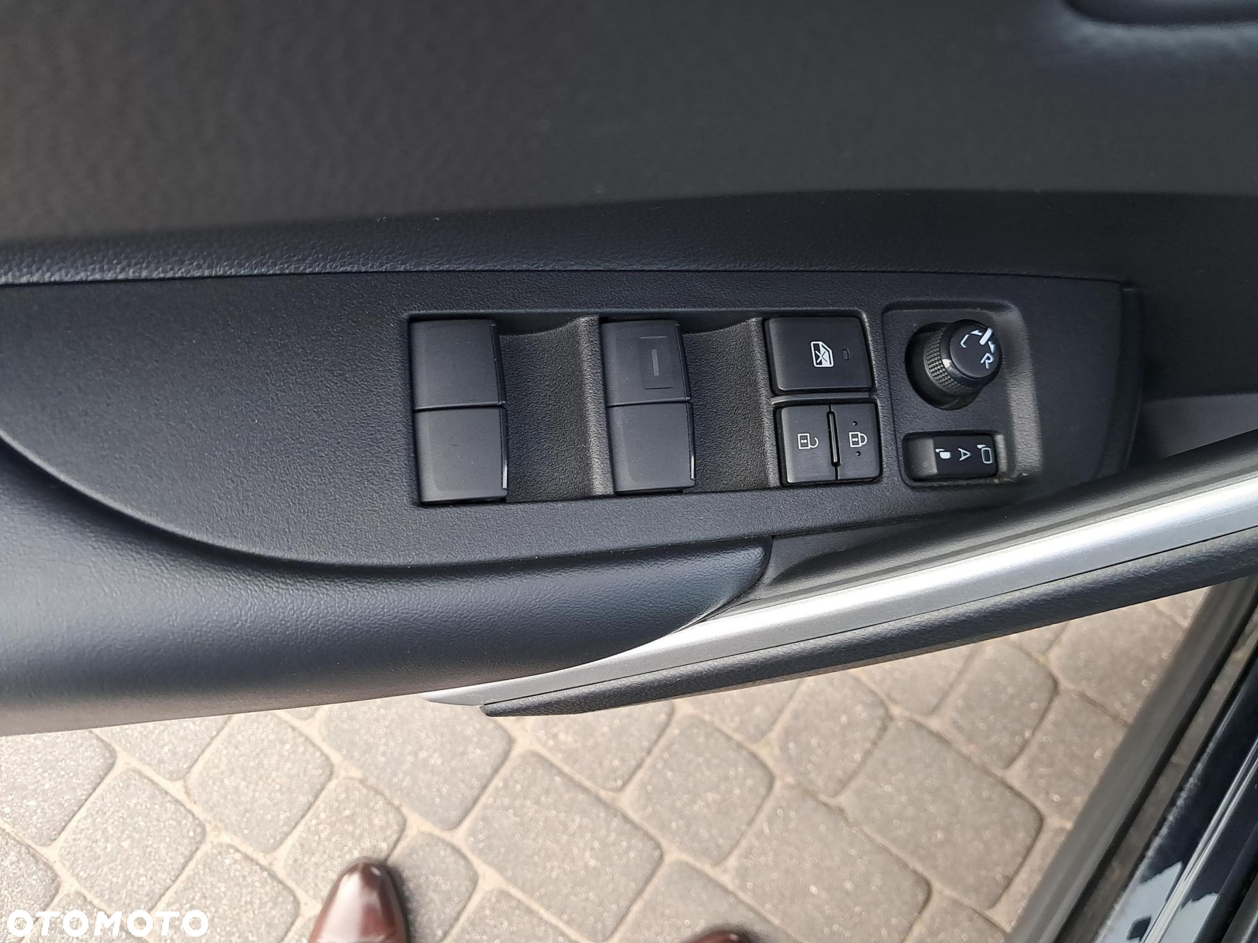 Toyota Corolla Cross - 10