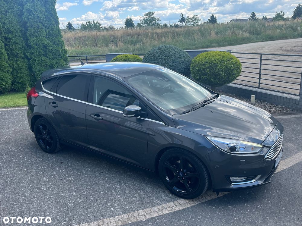 Ford Focus 1.5 EcoBoost Titanium - 12