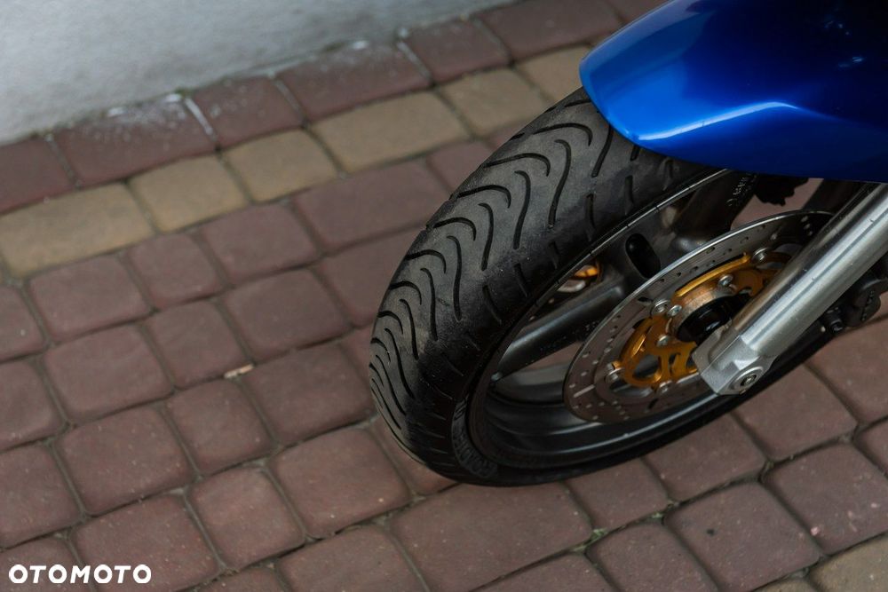 Suzuki SV - 7