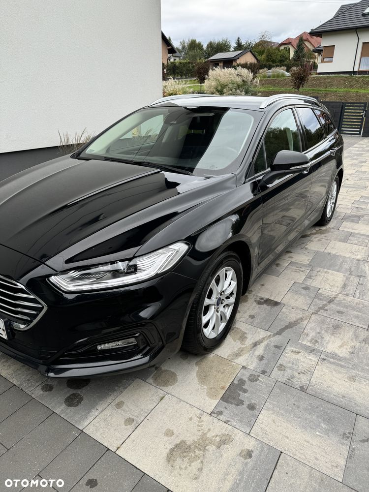 Ford Mondeo - 4
