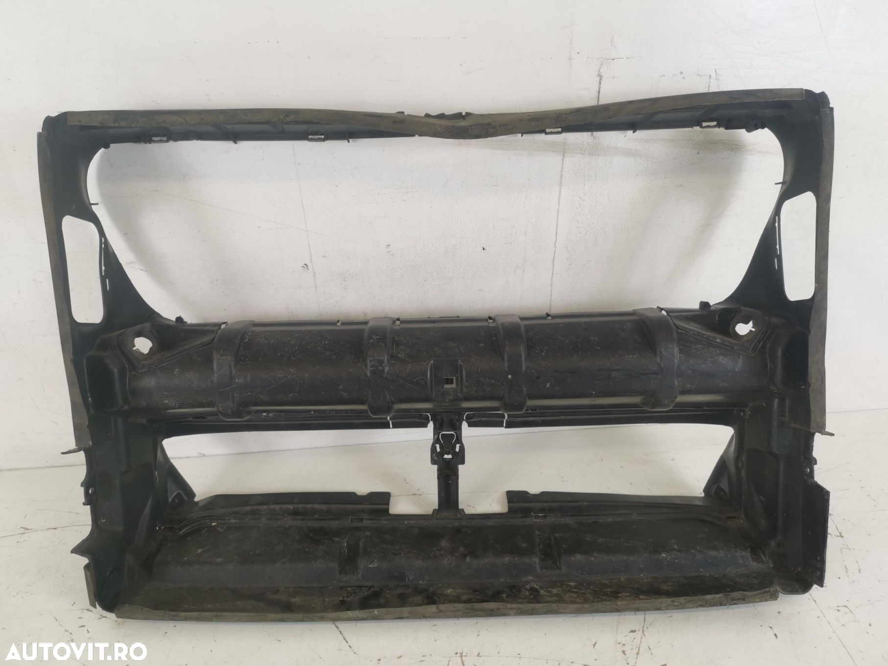 Difuzor Hota Aer BMW Seria 7 F01/F02 [2008 - 2012] Original In Stare B - 2