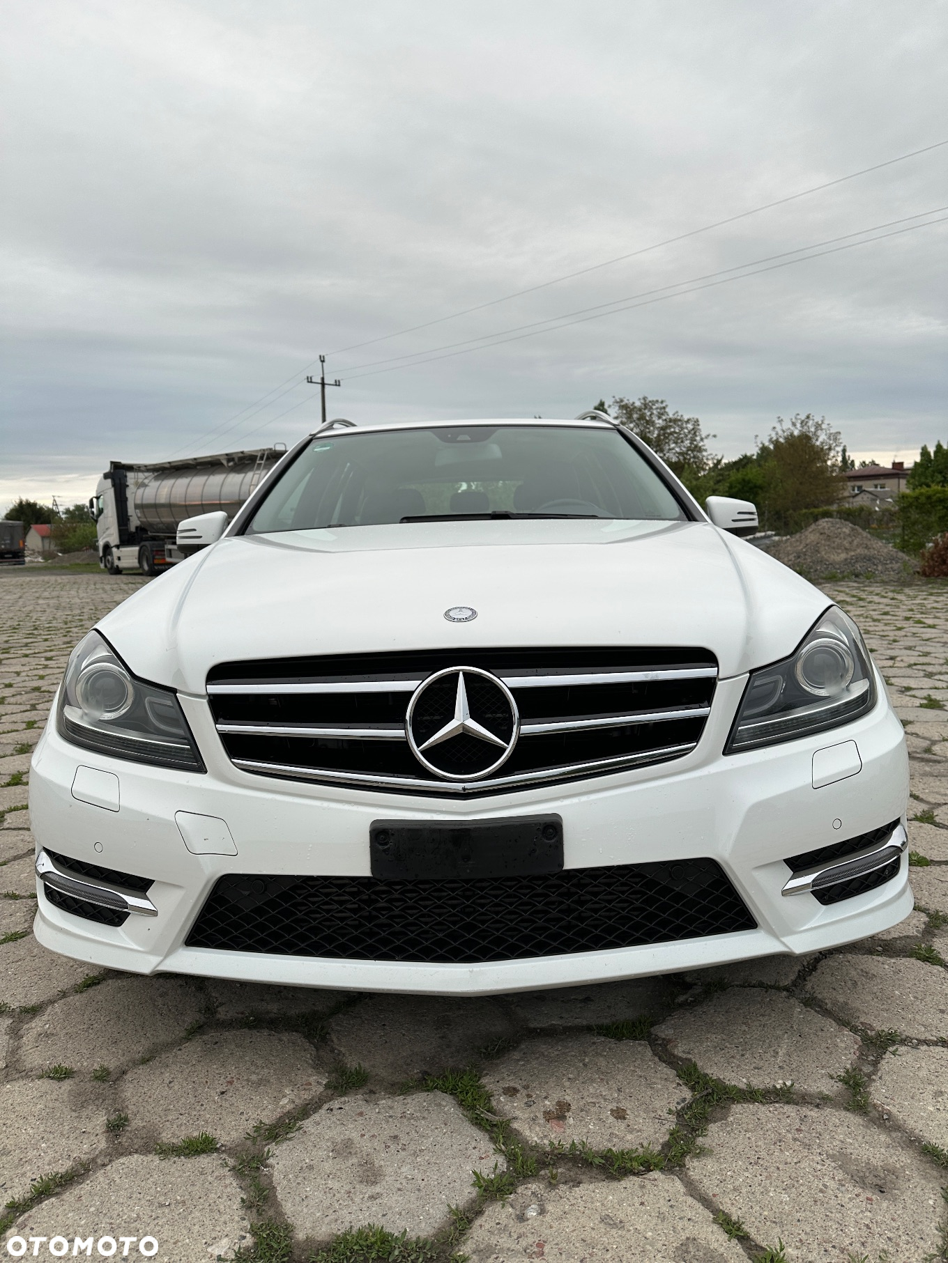 Mercedes-Benz Klasa C 250 CDI BlueEff 4-Matic Avantgarde - 2