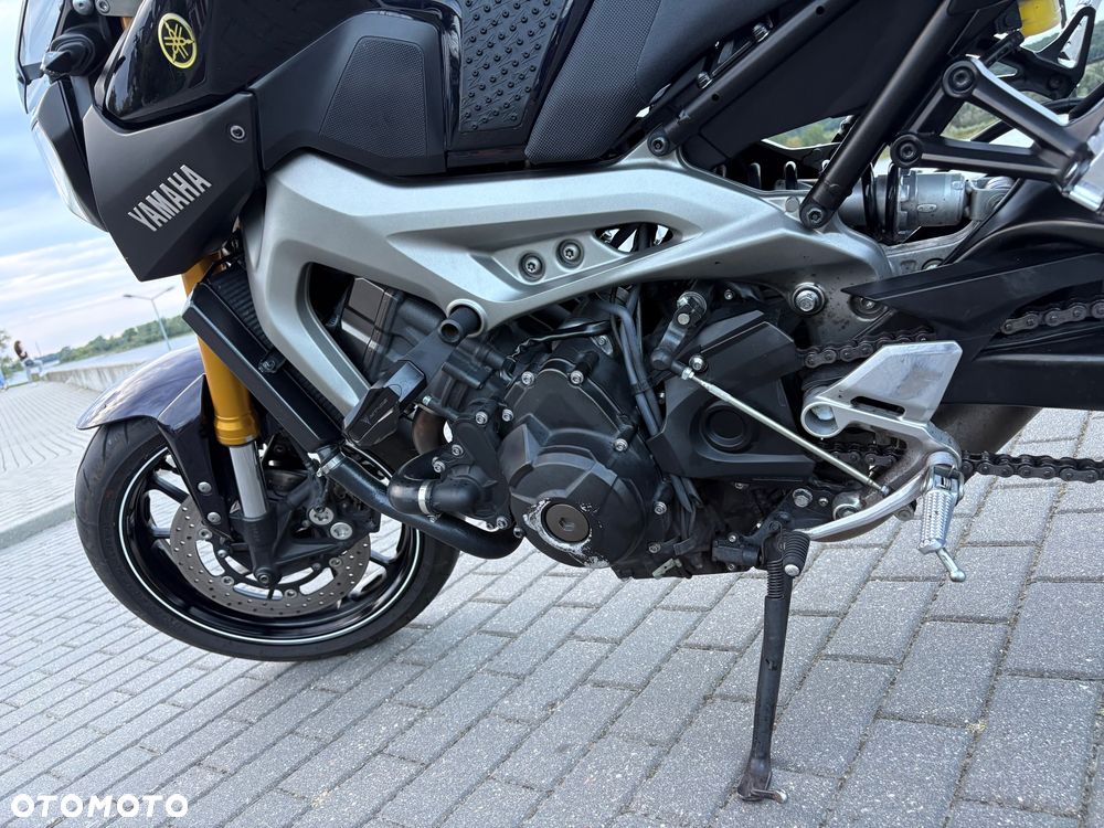 Yamaha MT - 16