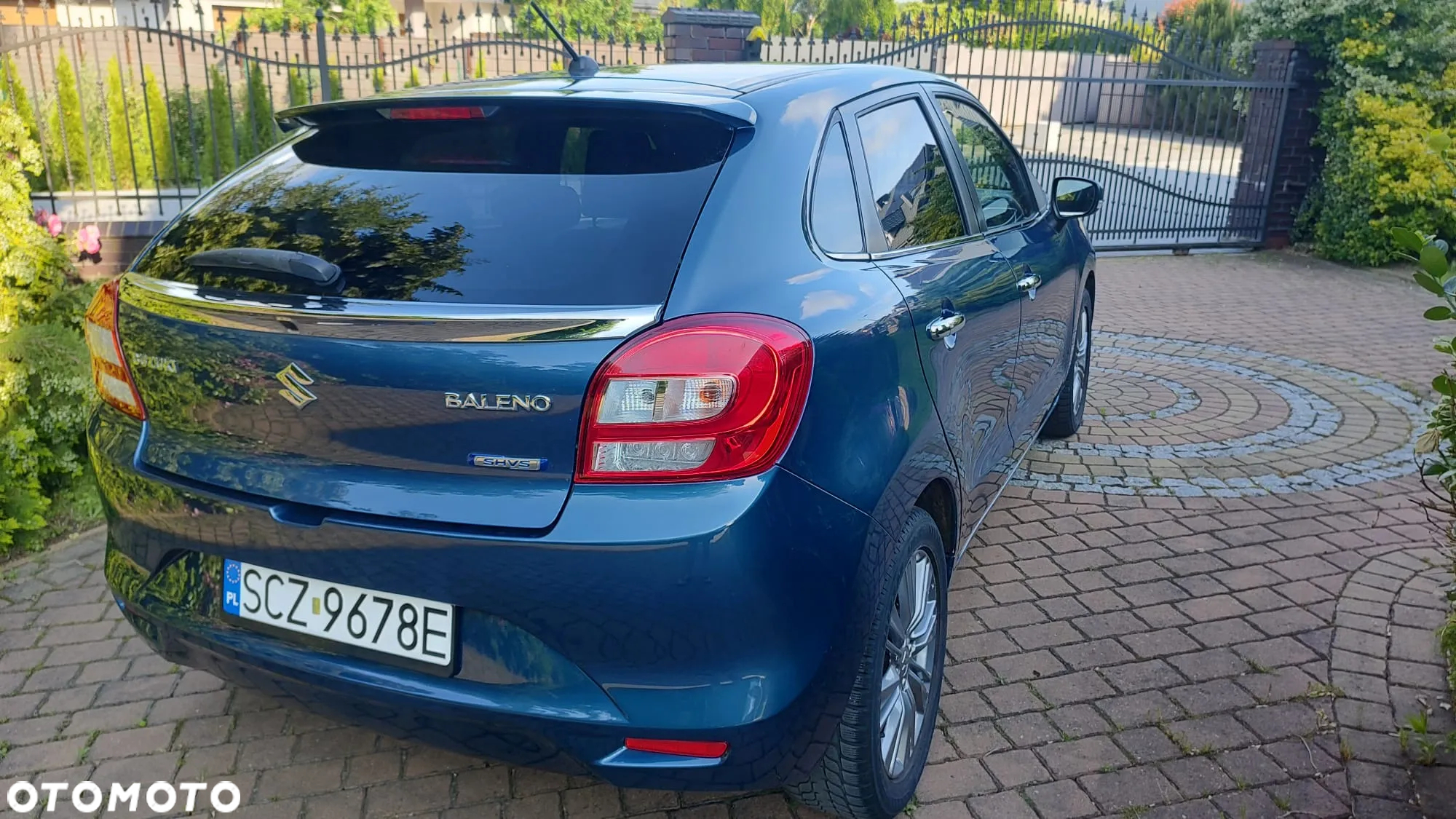 Suzuki Baleno 1.2 Premium Plus - 12