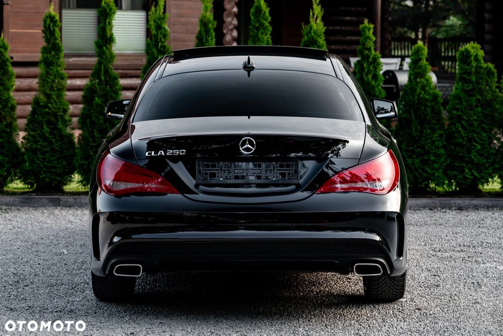 Mercedes-Benz CLA 250 7G-DCT AMG Line - 8