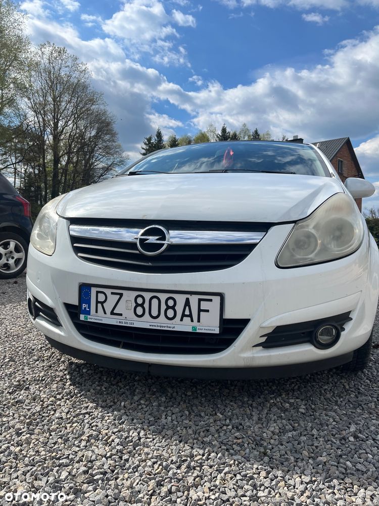 Opel Corsa 1.4 16V Enjoy - 9
