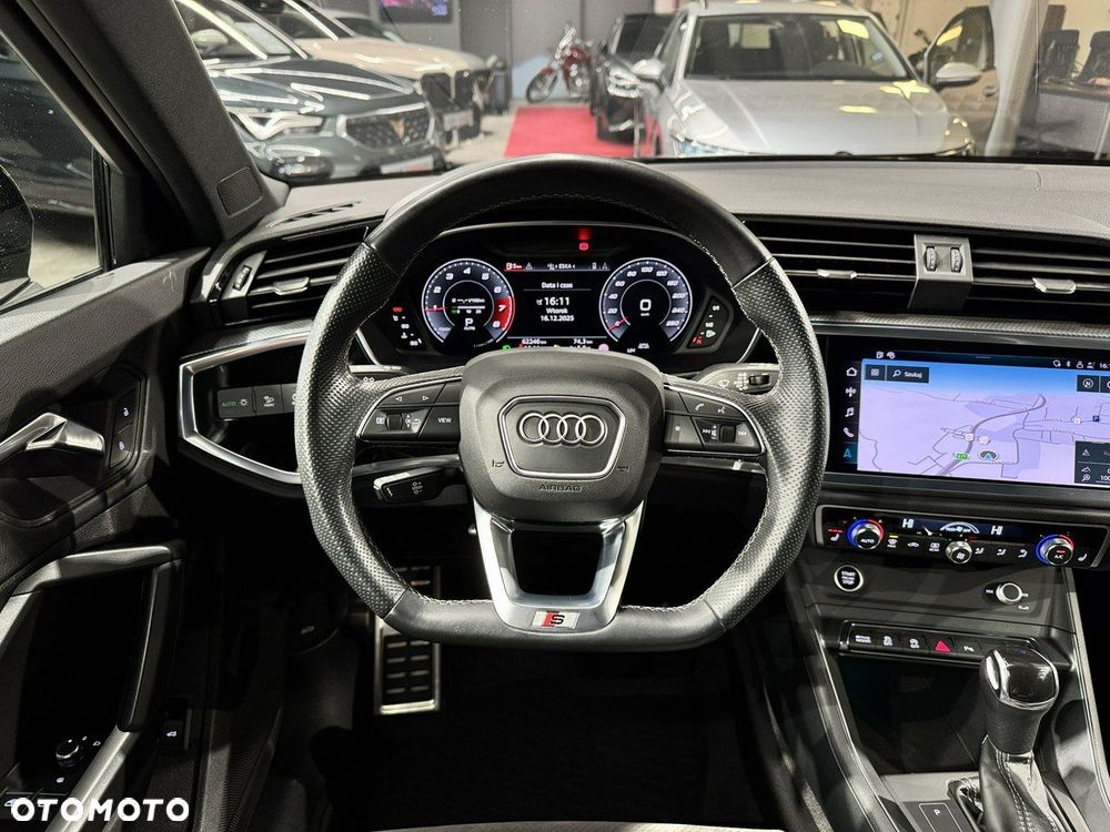 Audi Q3 Sportback - 22
