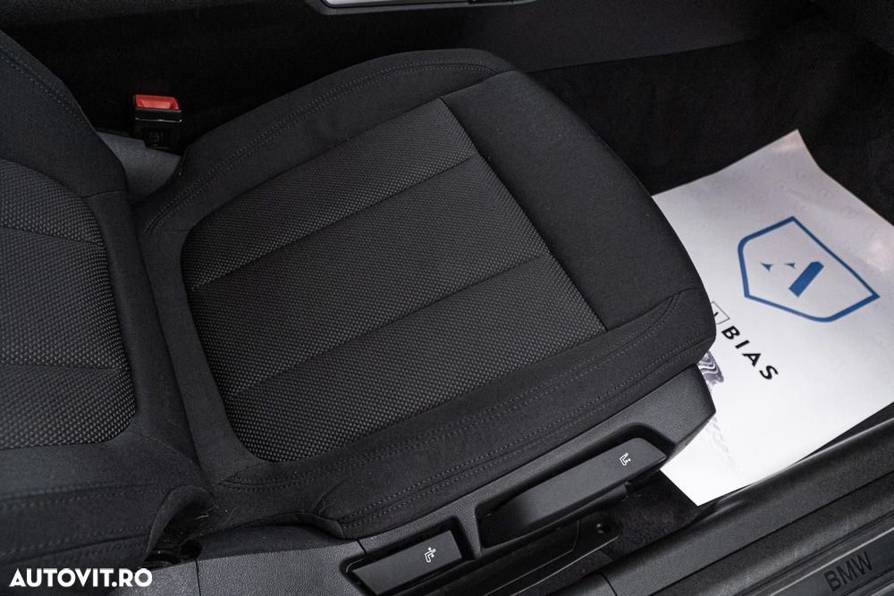 BMW Seria 3 316d Aut. Sport Line - 38