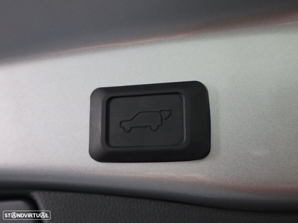 Toyota RAV4 2.5 HDF Comfort - 18