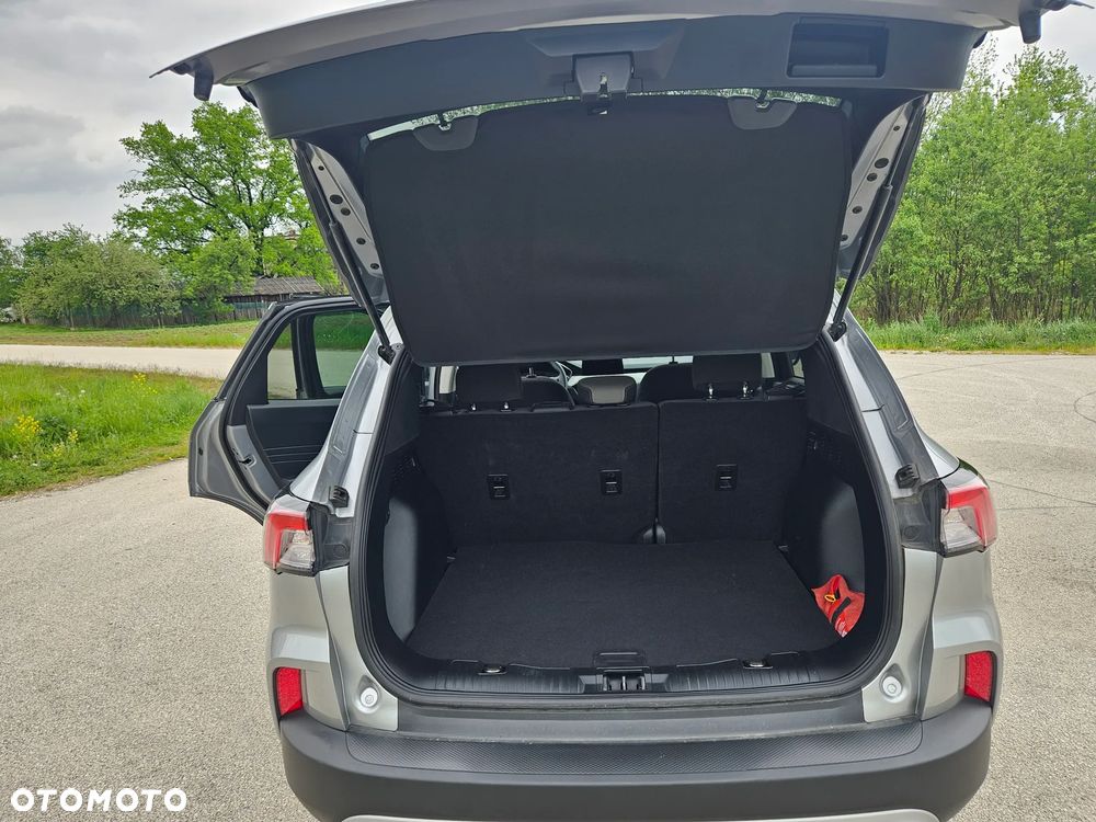 Ford Kuga - 13