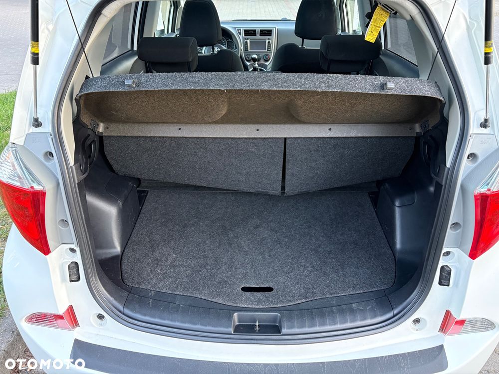 Toyota Verso S 1.33 Premium - 36