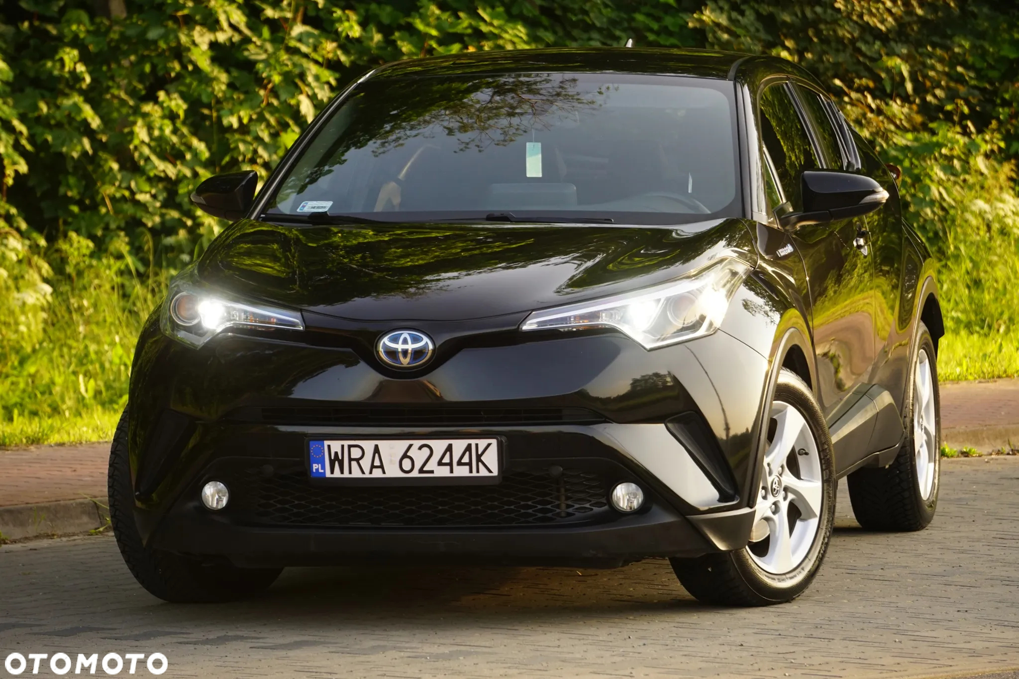 Toyota C-HR 1.8 Hybrid Executive - 2