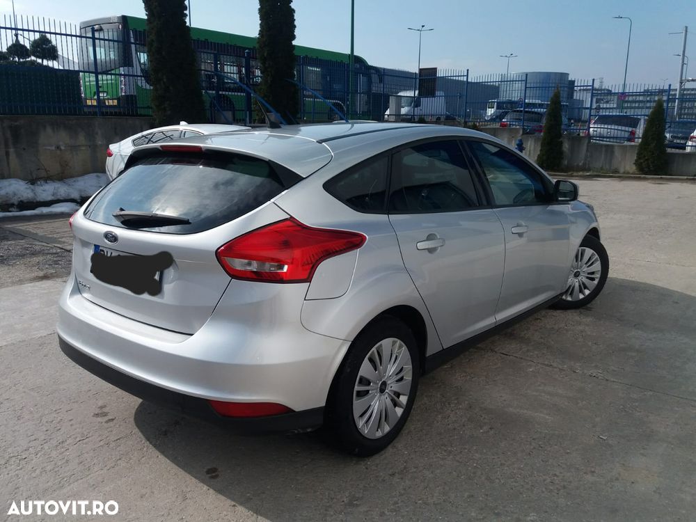 Ford Focus 1.5 TDCi Trend - 4