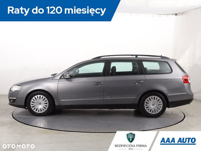 Volkswagen Passat Variant - 4