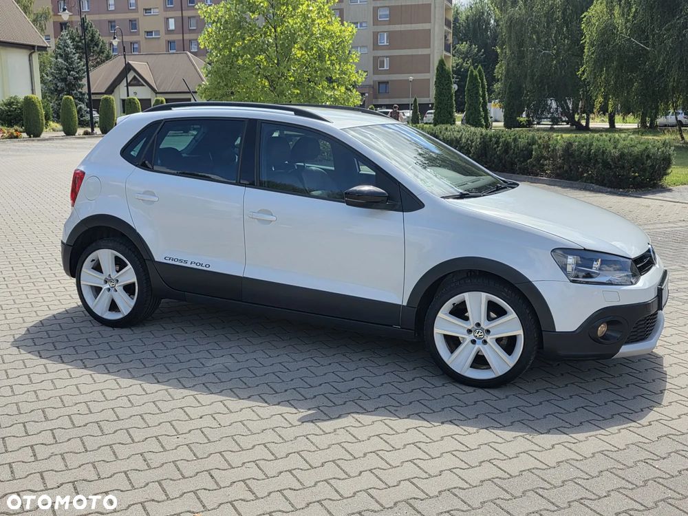 Volkswagen Polo Cross - 2