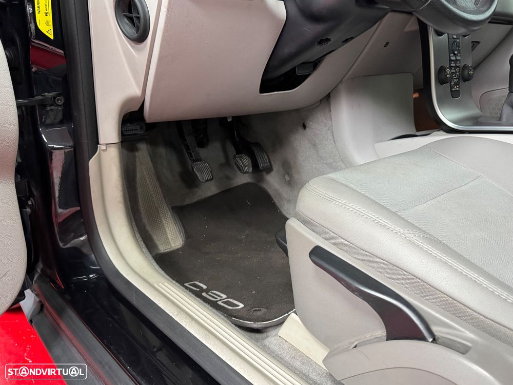 Volvo C30 1.6 D Drive Momentum - 18
