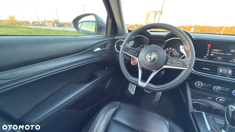Alfa Romeo Stelvio 2.0 Turbo 16V AT8-Q4 Super - 22