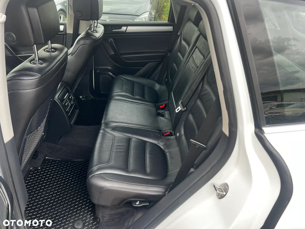 Volkswagen Touareg 3.0 V6 TDI Blue Motion DPF Automatik - 30