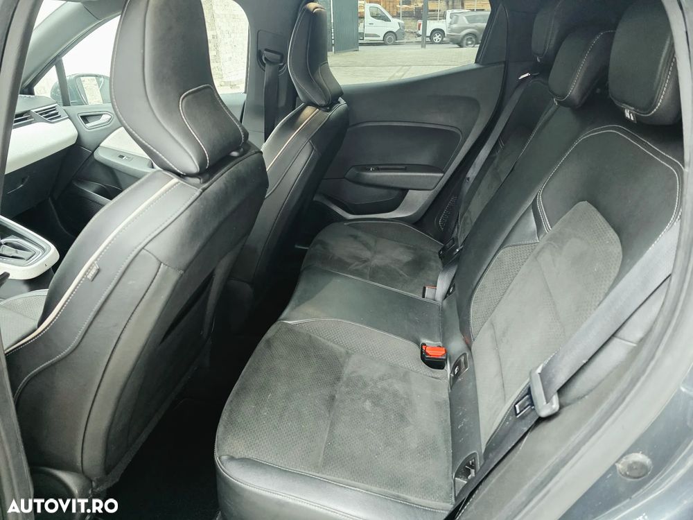 Renault Clio - 8