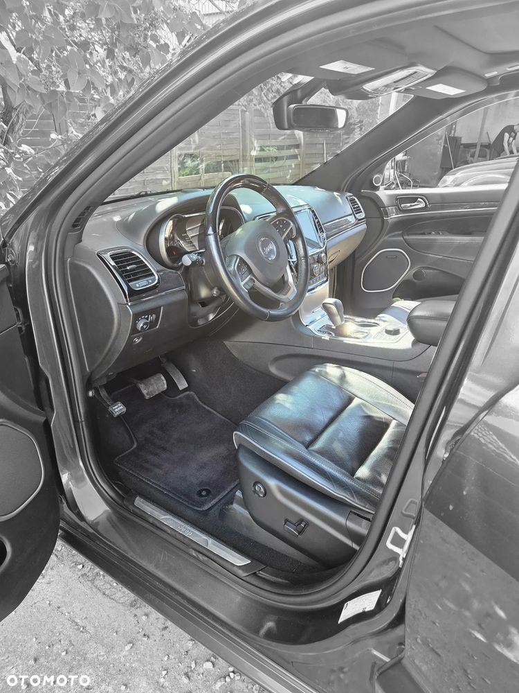 Jeep Grand Cherokee 3.6 V6 Overland - 24