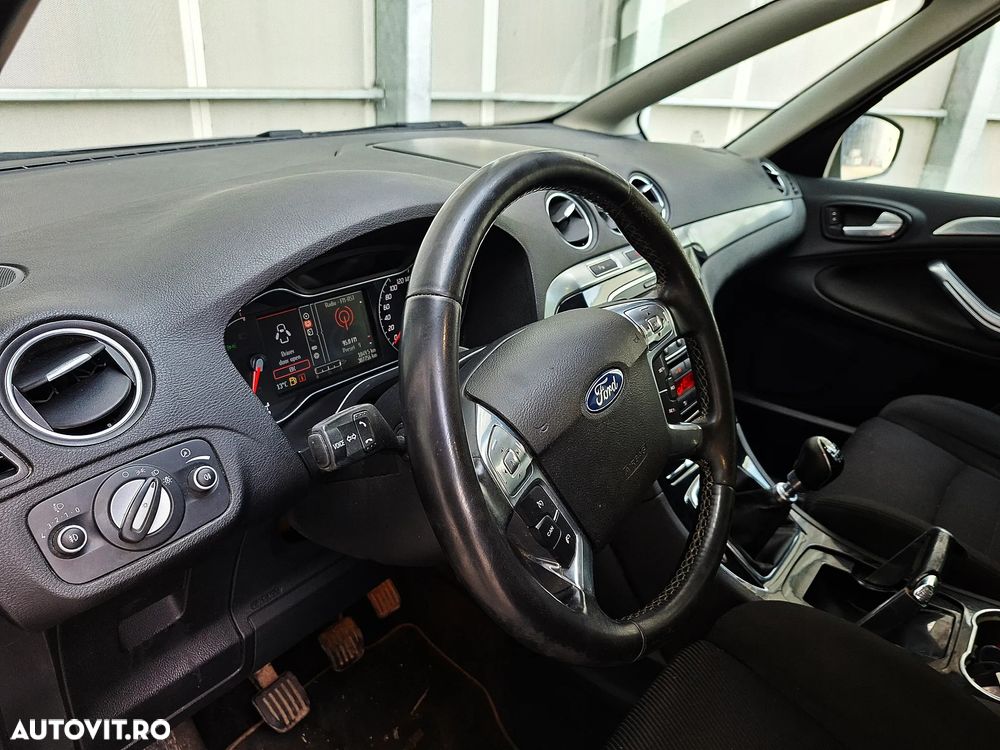 Ford S-Max 2.0 TDCi DPF Titanium - 9