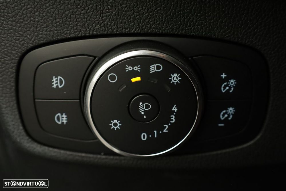 Ford Focus SW 1.0 EcoBoost MHEV Active X - 20