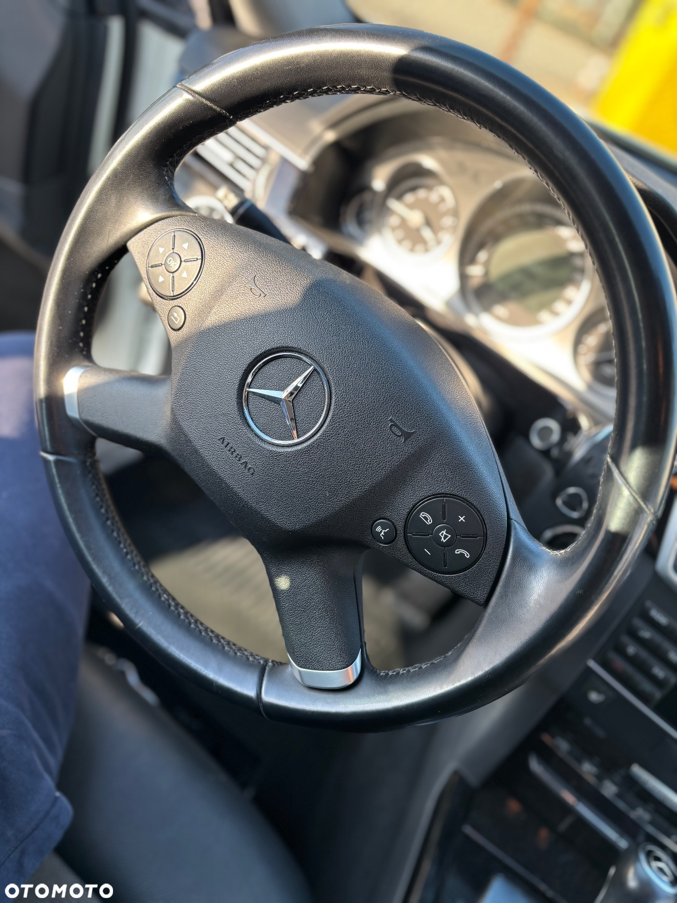 Mercedes-Benz Klasa E - 14